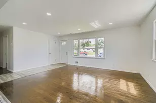 6807 Quail Ave N, Brooklyn Center, MN 55429 - Photo 7