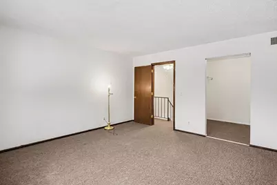 7922 Yates Avenue N, Brooklyn Park, MN 55443 - Photo 13