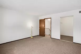 7922 Yates Ave N, Brooklyn Park, MN 55443 - Photo 13