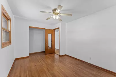 882 Lund Avenue NE, Spring Lake Park, MN 55432 - Photo 13