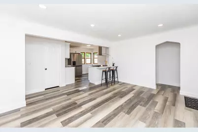 2454 Long Lake Road, New Brighton, MN 55112 - Photo 7