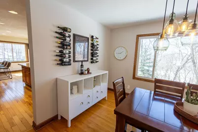 8566 Oak Hill Circle, Credit River Township, MN 55372 - Photo 7