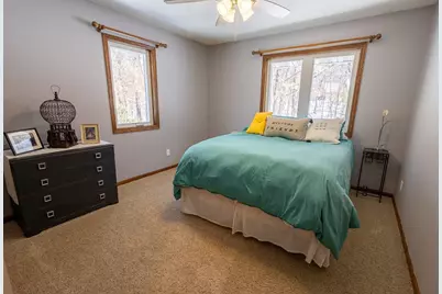 8566 Oak Hill Circle, Credit River Township, MN 55372 - Photo 23