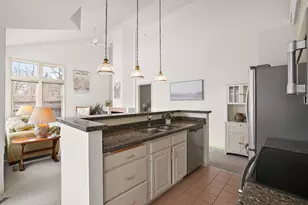 15820 15th Pl N, Plymouth, MN 55447 - Photo 9