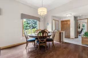 1420 Summit Shores Dr, Burnsville, MN 55306 - Photo 9