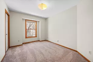 4944 W West End Ln, Minnetonka, MN 55345 - Photo 7