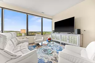 5601 Smetana Dr, Minnetonka, MN 55343 - Photo 7