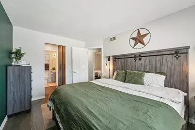 4202 Shirlee Lane N, Shoreview, MN 55126 - Photo 9