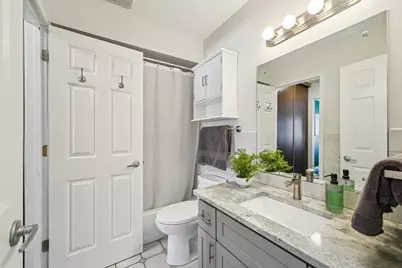 4202 Shirlee Lane N, Shoreview, MN 55126 - Photo 11