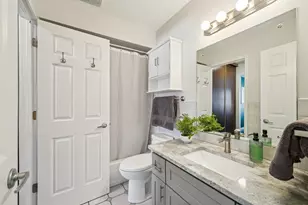 4202 Shirlee Ln N, Shoreview, MN 55126 - Photo 11