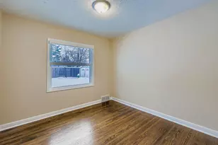 2265 Kentucky Ln, Saint Louis Park, MN 55426 - Photo 15