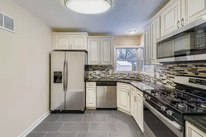 2265 Kentucky Lane, Saint Louis Park, MN 55426 - Photo 3