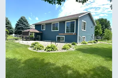 1103 N 15th Street, Montevideo, MN 56265 - Photo 5