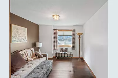 6913 Sherwood Road, Woodbury, MN 55125 - Photo 17