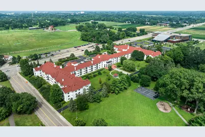 1666 Coffman Street #101, Falcon Heights, MN 55108 - Photo 45