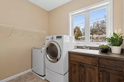 3517 Siems Court, Arden Hills, MN 55112 - Photo 31