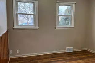 2035 3rd St E, Saint Paul, MN 55119 - Photo 13