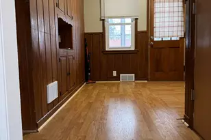 2035 3rd St E, Saint Paul, MN 55119 - Photo 7