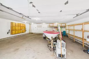 827 Pedersen St, Saint Paul, MN 55119 - Photo 19