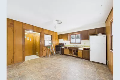 827 Pedersen Street, Saint Paul, MN 55119 - Photo 5