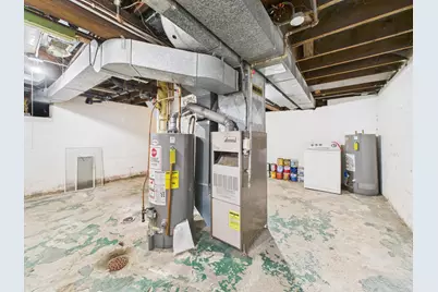 827 Pedersen Street, Saint Paul, MN 55119 - Photo 11