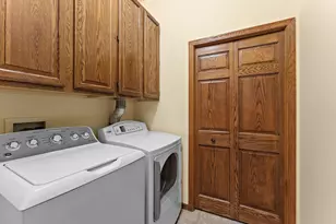 2510 Lockwood Dr, Mendota Heights, MN 55120 - Photo 25