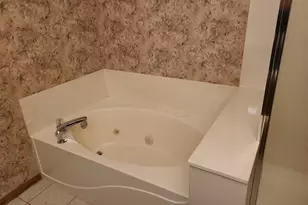 2510 Lockwood Dr, Mendota Heights, MN 55120 - Photo 23