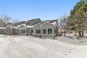 2510 Lockwood Dr, Mendota Heights, MN 55120 - Photo 5