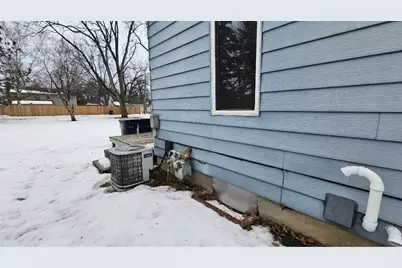 204 E 1st Street, Morris, MN 56267 - Photo 5