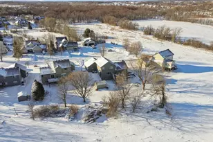 634 Chaucer Ln, Watertown, MN 55388 - Photo 39