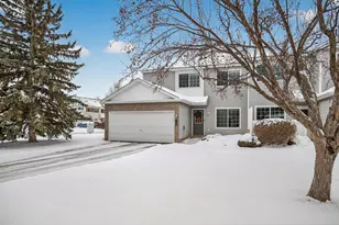 1724 Weston Ln, Shakopee, MN 55379 - Photo 3