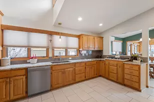 19439 E Tri Oak Cir NE, Wyoming, MN 55092 - Photo 13