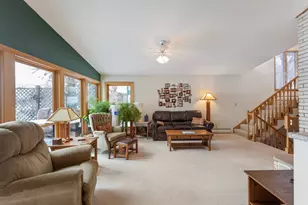 19439 E Tri Oak Cir NE, Wyoming, MN 55092 - Photo 5