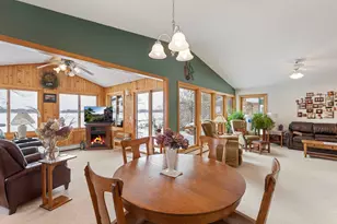 19439 E Tri Oak Cir NE, Wyoming, MN 55092 - Photo 11