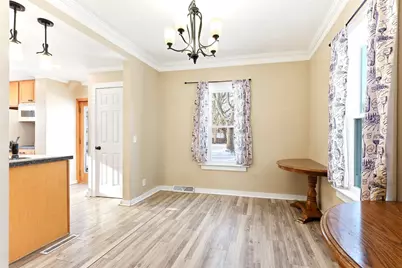 724 8th Avenue NW, Faribault, MN 55021 - Photo 9