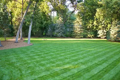 230 Board Circle, Saint Paul, MN 55115 - Photo 5