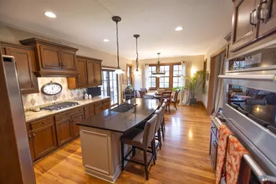 230 Board Circle, Saint Paul, MN 55115 - Photo 9