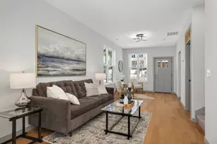 947 Earl St, Saint Paul, MN 55106 - Photo 3