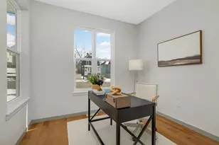 947 Earl St, Saint Paul, MN 55106 - Photo 15