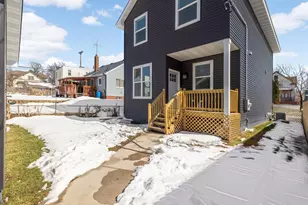 947 Earl St, Saint Paul, MN 55106 - Photo 31