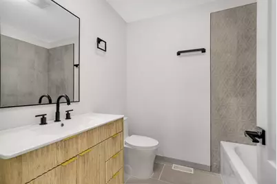 947 Earl Street, Saint Paul, MN 55106 - Photo 23