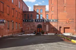 947 Earl St, Saint Paul, MN 55106 - Photo 43