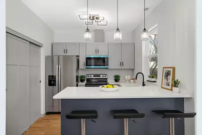 947 Earl Street, Saint Paul, MN 55106 - Photo 9