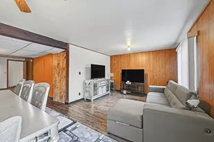 3686 Conroy Ct, Inver Grove Heights, MN 55076 - Photo 11