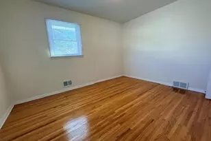 6436 Indiana Ave N, Brooklyn Center, MN 55429 - Photo 9