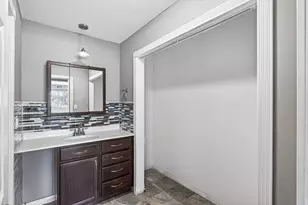 8940 Neill Lake Rd, Eden Prairie, MN 55347 - Photo 25