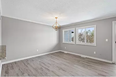 8940 Neill Lake Road #135E, Eden Prairie, MN 55347 - Photo 5