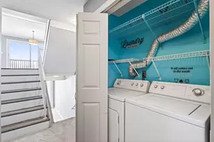 8940 Neill Lake Rd, Eden Prairie, MN 55347 - Photo 27