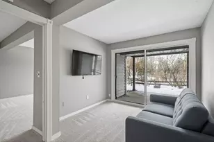 8940 Neill Lake Rd, Eden Prairie, MN 55347 - Photo 15