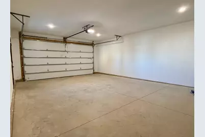 2555 Sutherland Dr, Worthington, MN 56187 - Photo 17